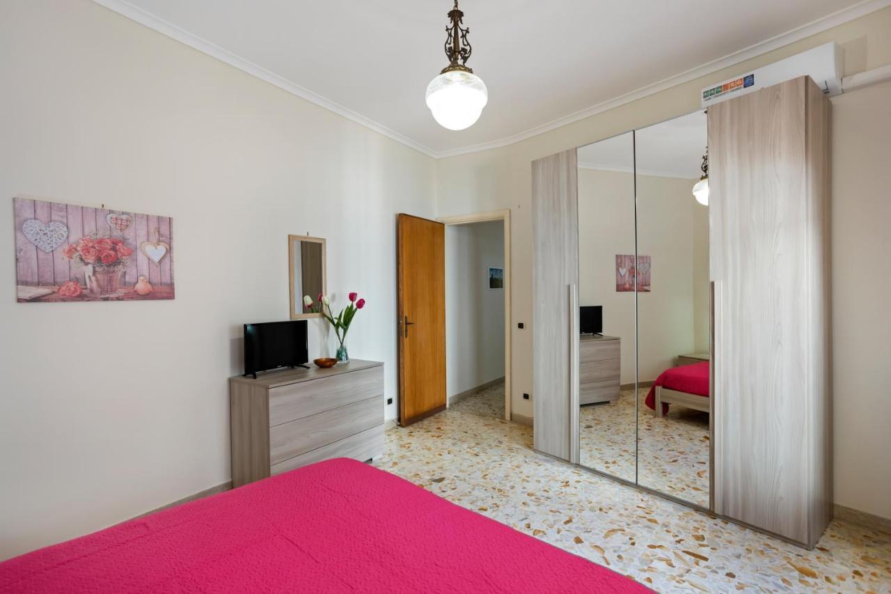 Tra Il Centro E Il Mare Apartment Con Terrazzo 아치카스텔로 외부 사진