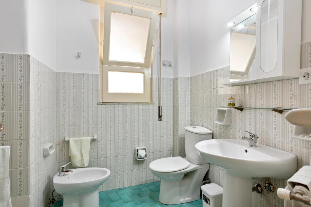 Tra Il Centro E Il Mare Apartment Con Terrazzo 아치카스텔로 외부 사진